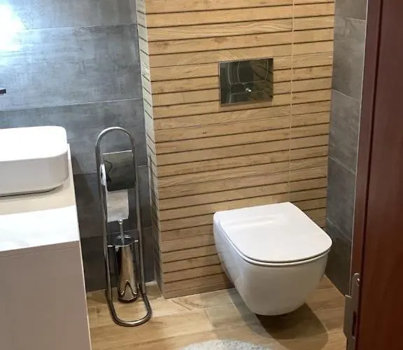 2 Bed In * بانسكو